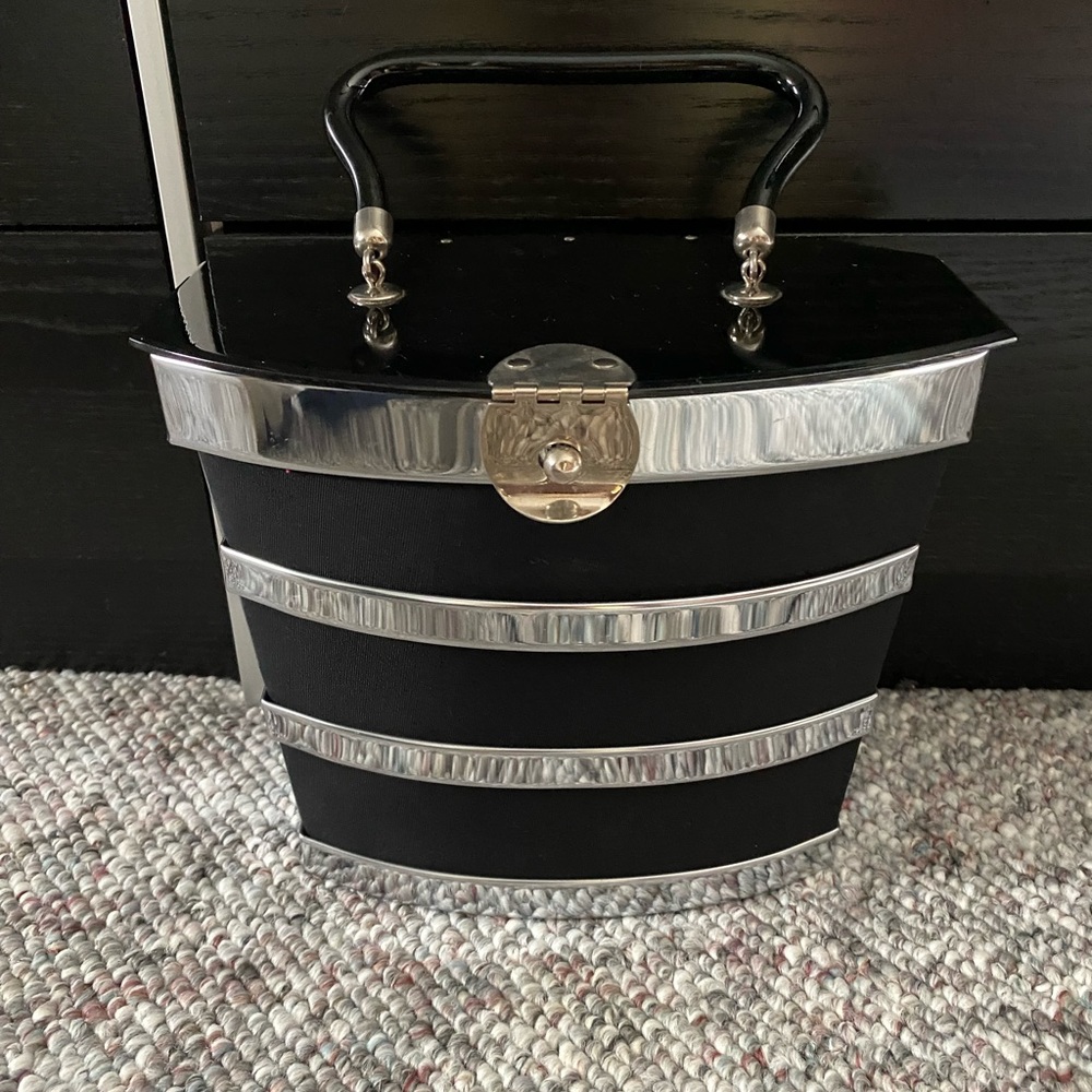 Vintage 1950 Dorset Rex Chrome Lucite top handle bag